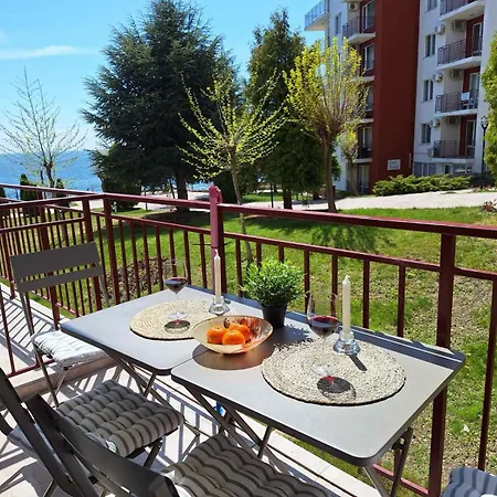 In * Sveti Vlas